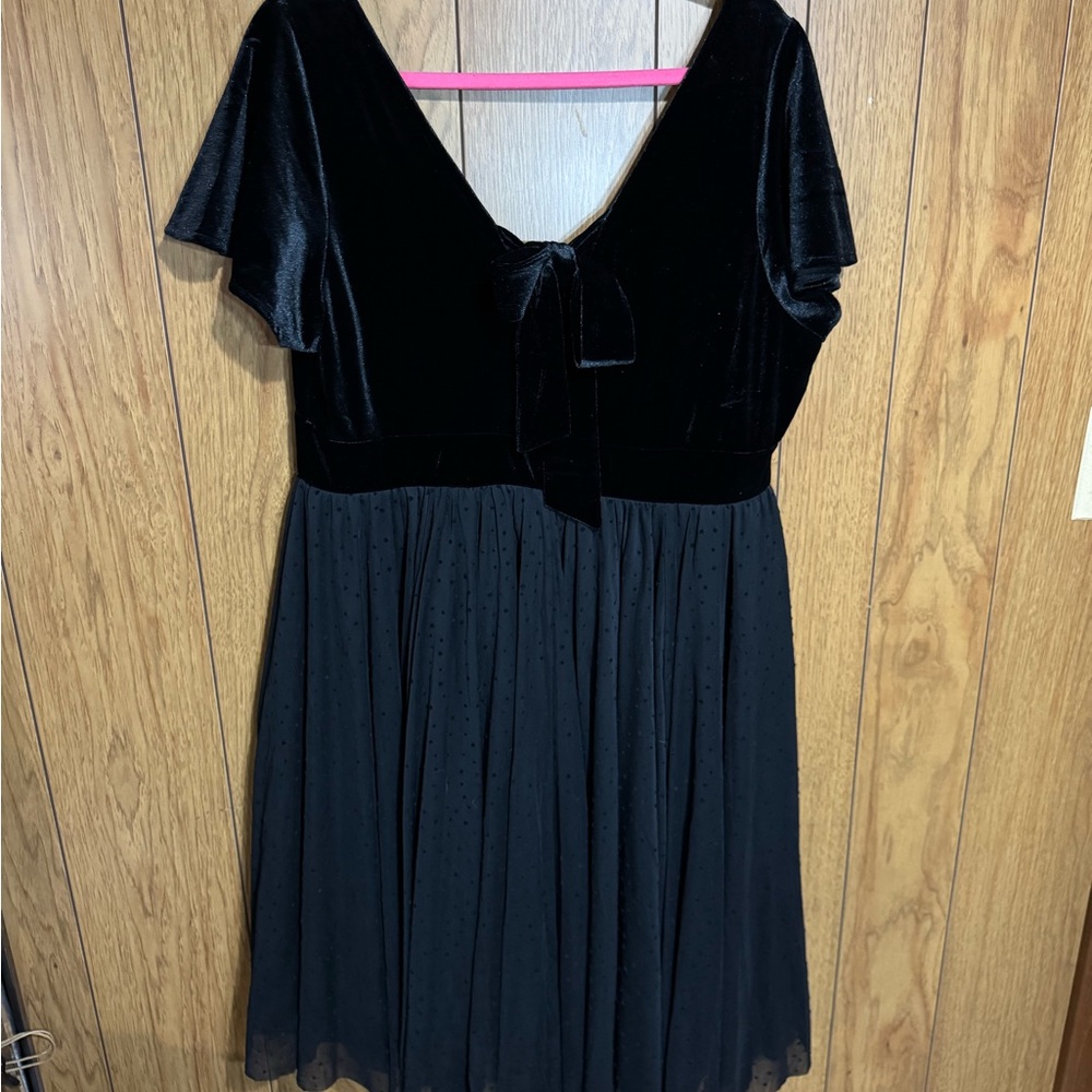 Torrid Black Velvet Midi Dress Size 2X NWT - Picture 4 of 4